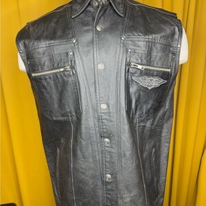 Harley‑Davidson Black Leather Sleeveless Rider Vest with Wing Patch